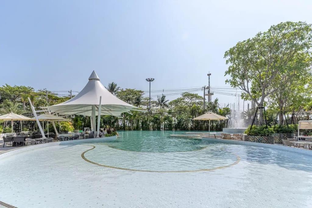Sea View 5 Star Facilities Luxury Stay At Pattaya Джомтьен Экстерьер фото