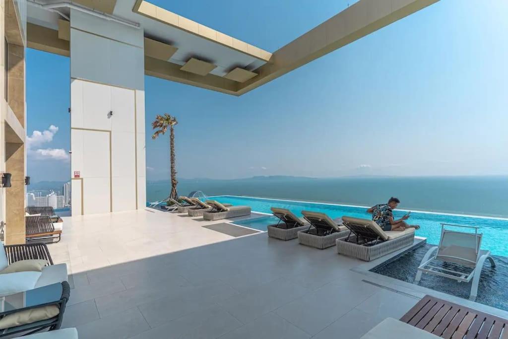 Sea View 5 Star Facilities Luxury Stay At Pattaya Джомтьен Экстерьер фото