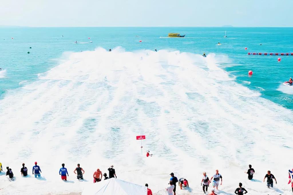 Sea View 5 Star Facilities Luxury Stay At Pattaya Джомтьен Экстерьер фото
